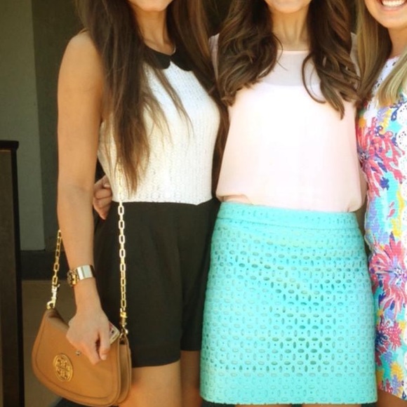 ModCloth Peter Pan romper with open back - Picture 1 of 9